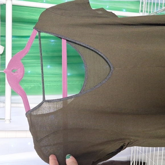 DARK GREEN TOP SIZE SMALL - Picture 3 of 3